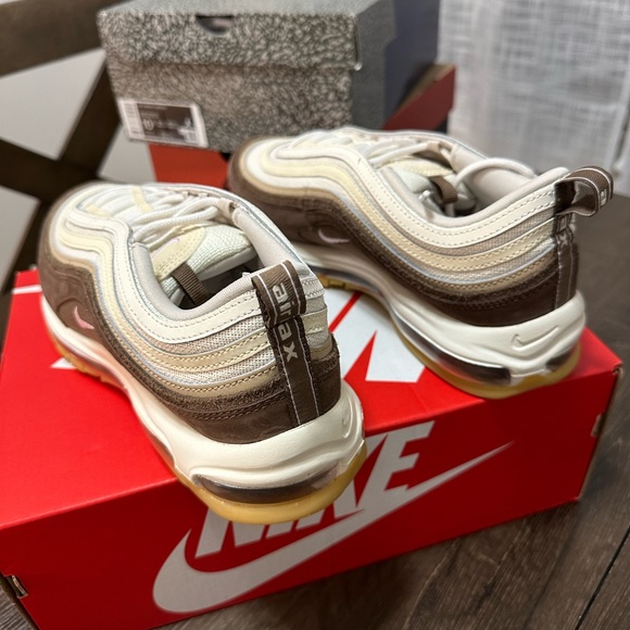 Nike Airmax 97 Premium - Picture 3 of 11